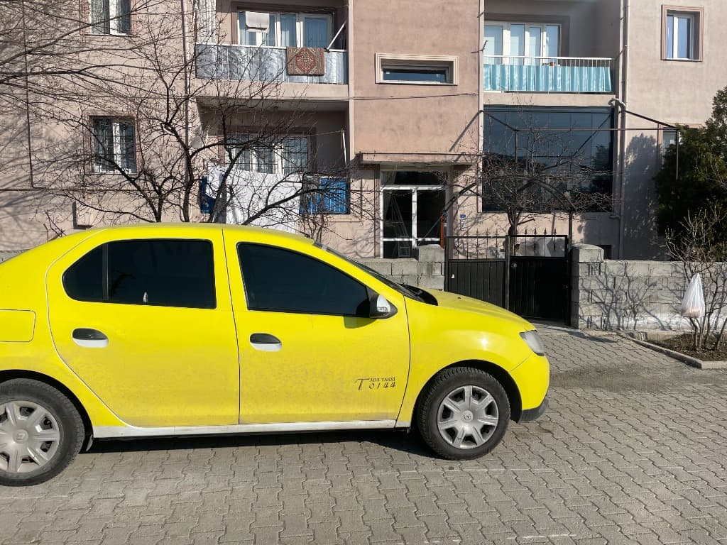 Erzincan VİP Taksi - Yandan Görünüm